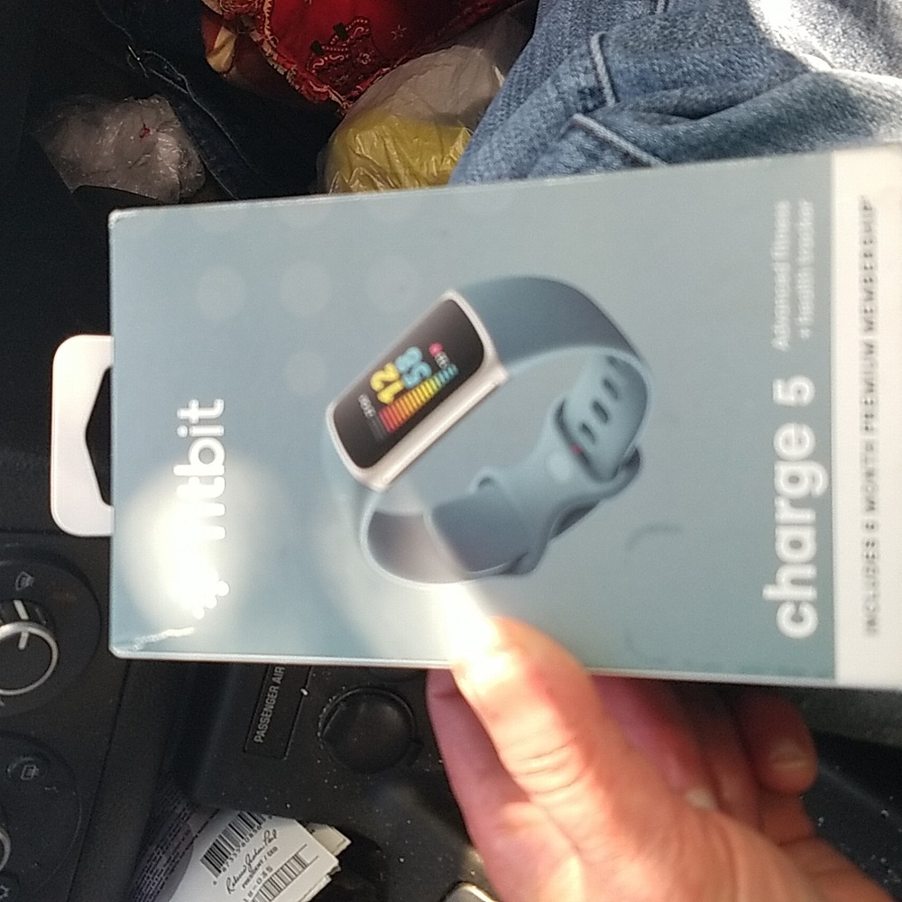 Fitbit charger 5